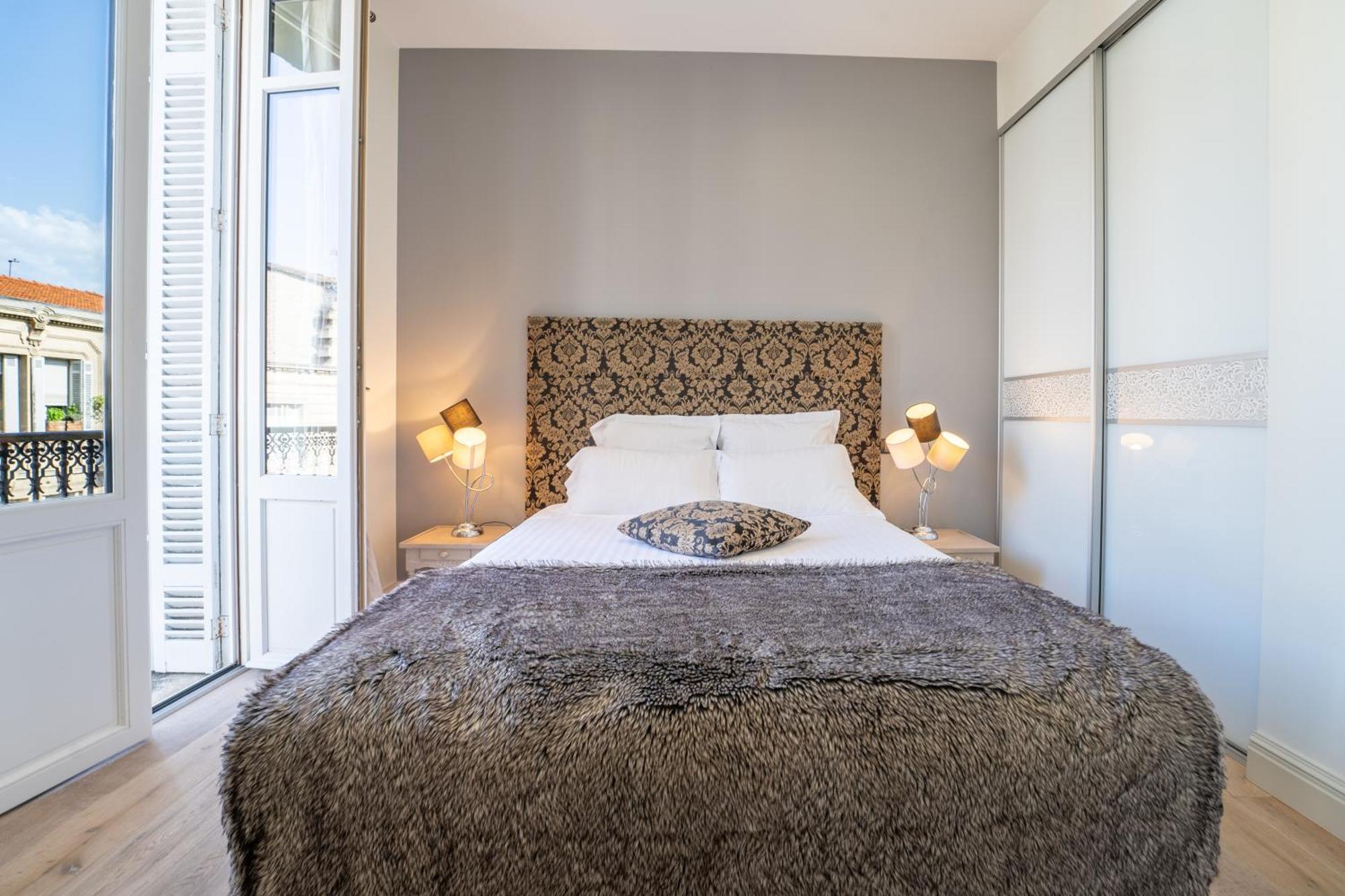 Magnifiques Appartements En Hyper Centre De Bordeaux Exterior foto